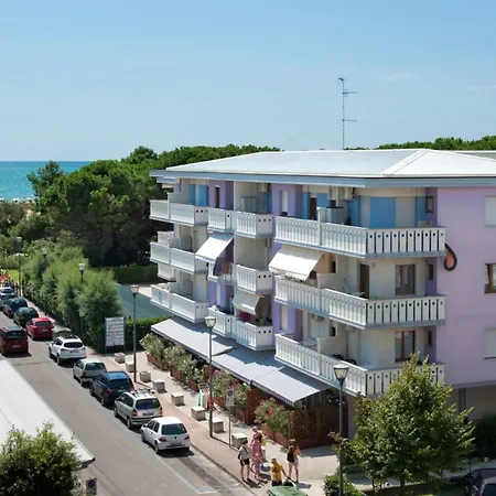 Daire In Our Beachside Flat Bibione