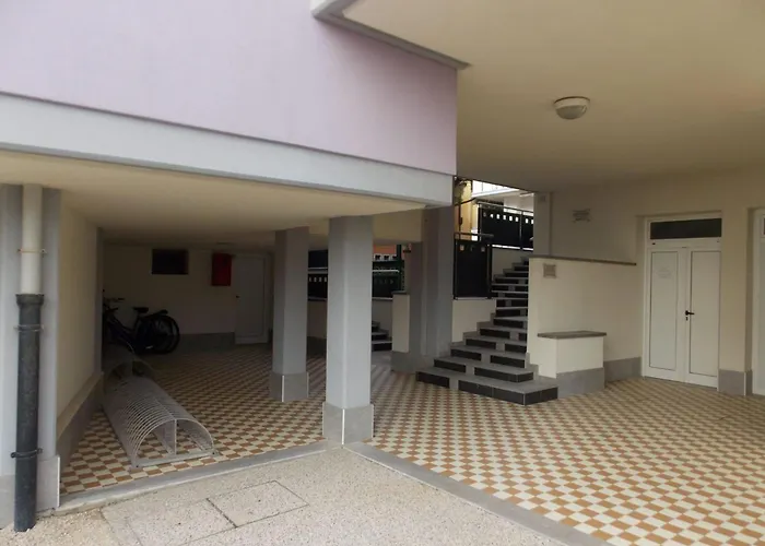 Apartment In Our Beachside Flat *